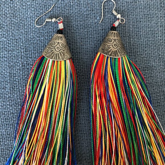 The Woven Dangle Fringe Earrings Bohemian Tassel Earrings - Picture 3 of 4
